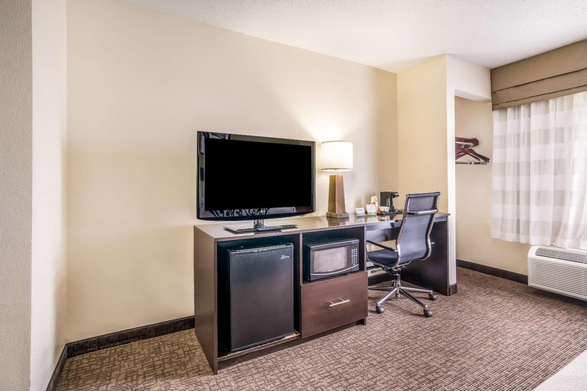 Sleep Inn & Suites Jacksonville Near Camp Lejeune מראה חיצוני תמונה